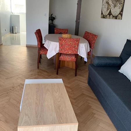 3 Amplios Ambientes Excelente Ubicacion-Avenida Corrientes Almagro- Cerca De Todo Lejlighed Buenos Aires Eksteriør billede